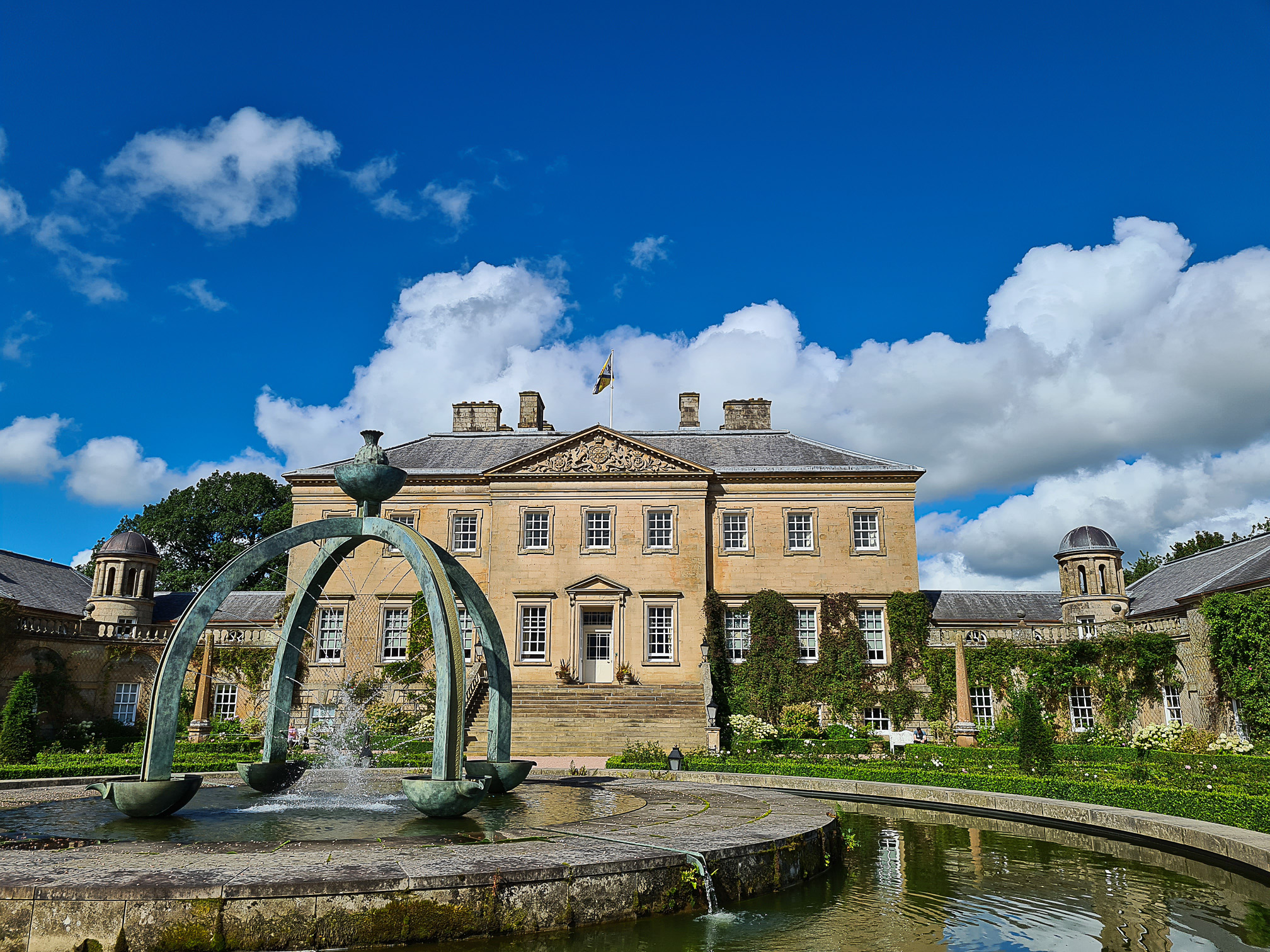Mahfouz Fountain and Dumfries House