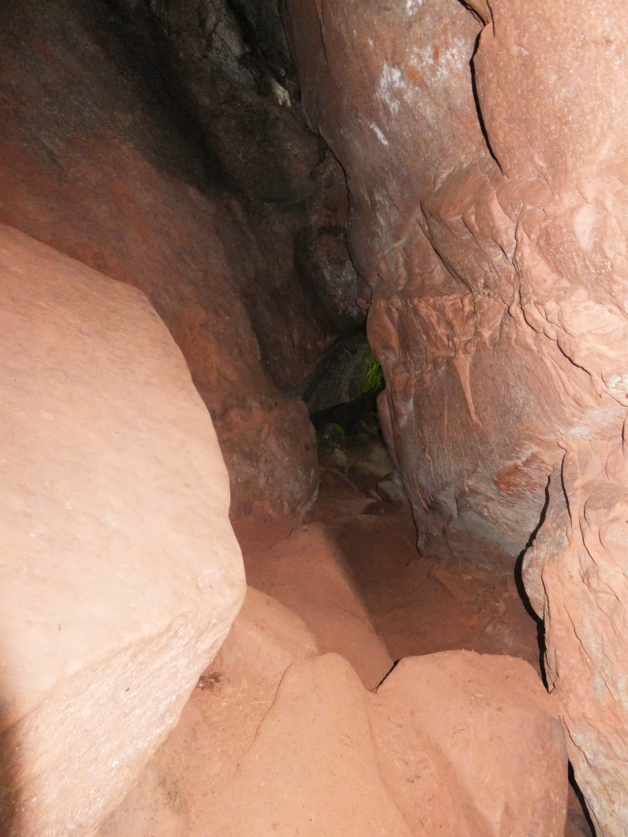 Way out of Ossian's Cave