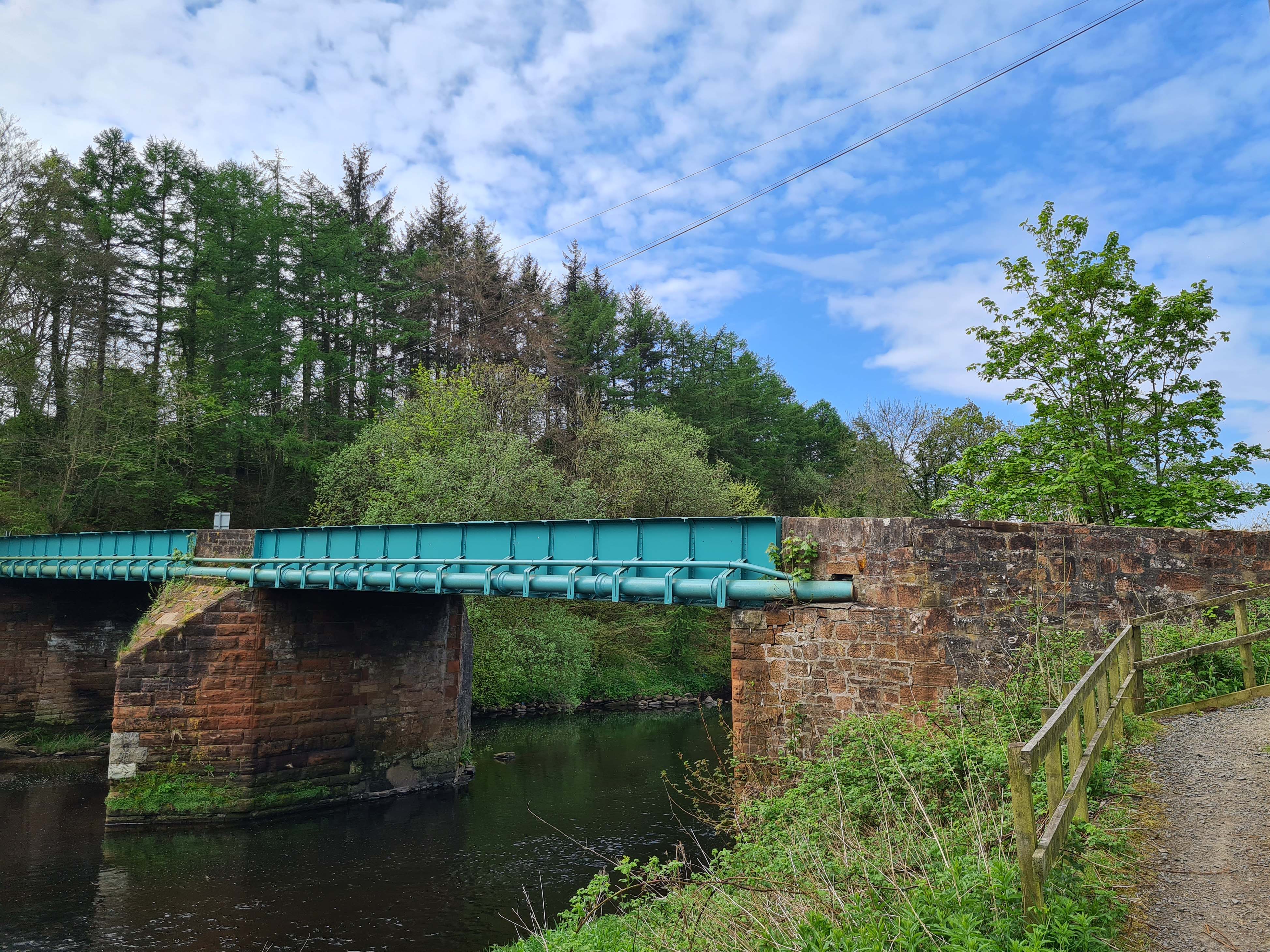 Gadgirth Bridge, a green road bridge across the River Ayr