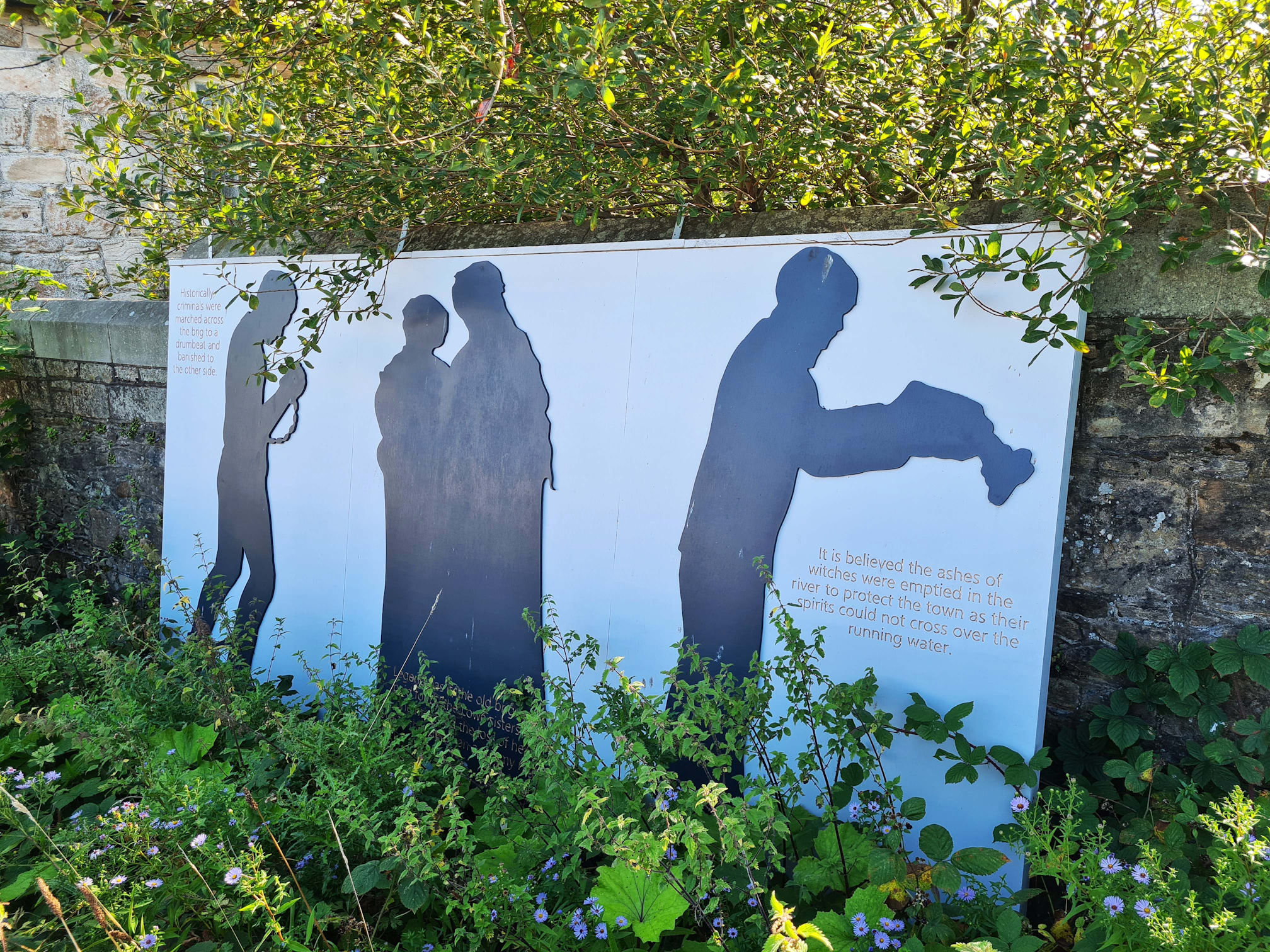 Information sign about witches