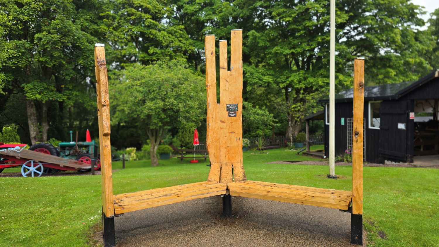 Wooden seat in memory of Duncan Thomson, Arran Society of Glasgow