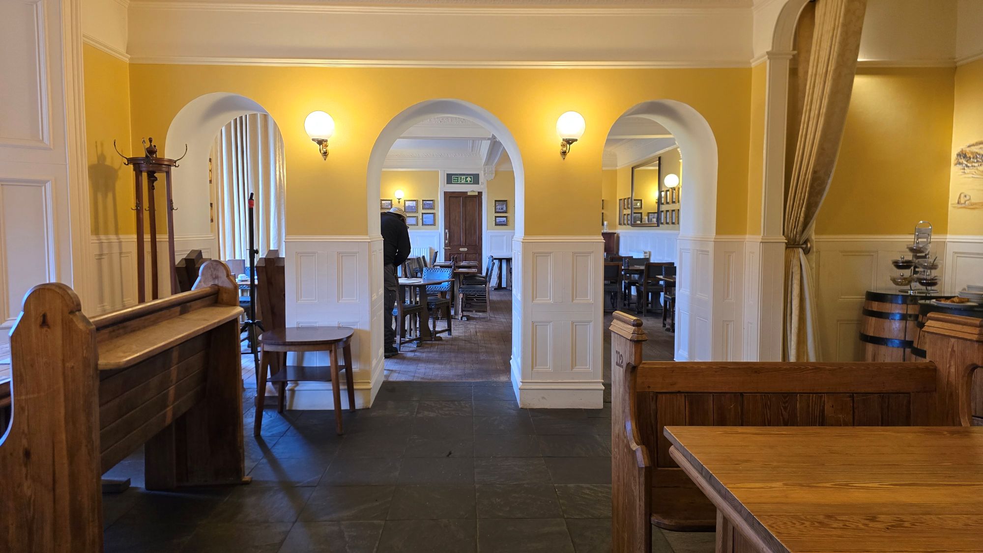 Restaurant in the Kilmarnock Arms Hotel