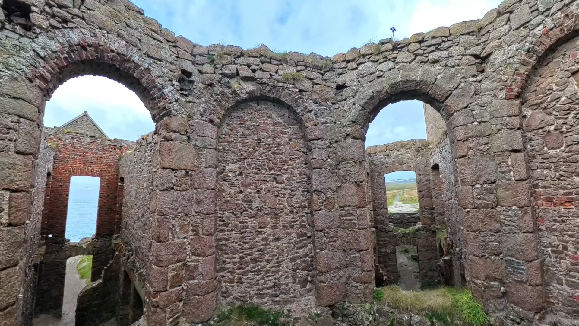 Octagonal Hall, Slains Castle